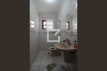 Casa à venda com 163m², 3 quartos e 4 vagasBanheiro 2