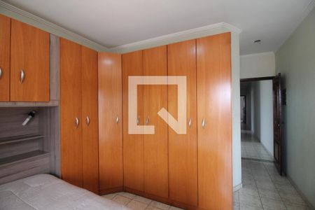 Casa à venda com 163m², 3 quartos e 4 vagasQuarto Suíte
