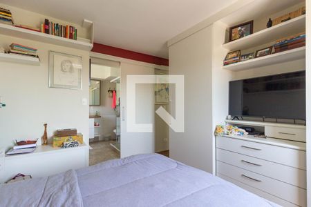 Suíte de apartamento à venda com 1 quarto, 60m² em Caxingui, São Paulo