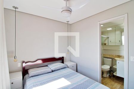 Suíte  de apartamento à venda com 2 quartos, 59m² em Jardim Parque Morumbi, São Paulo