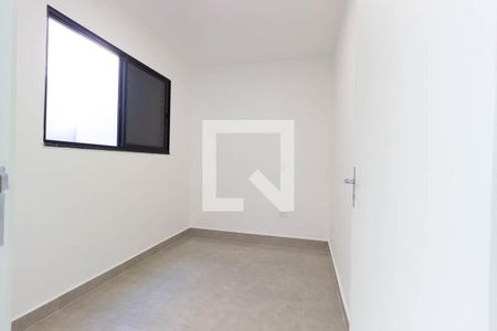Quarto 1 de apartamento para alugar com 2 quartos, 46m² em Vila Nivi, São Paulo