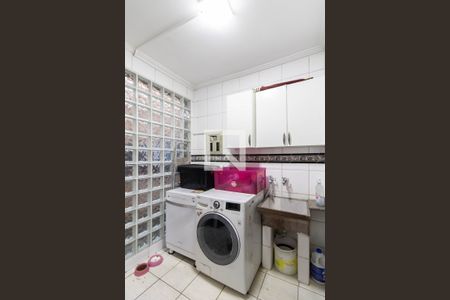 Casa à venda com 257m², 5 quartos e 4 vagasÁrea de Serviço