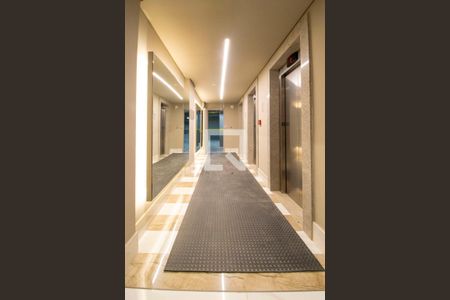 Apartamento para alugar com 58m², 2 quartos e 1 vagaÁrea comum - Elevadores