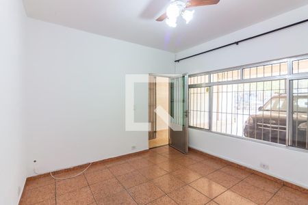Casa para alugar com 100m², 2 quartos e 1 vaga Casa para alugar com 100m², 2 quartos e 1 vagaSala