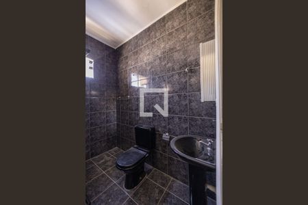 Banheiro Social de casa para alugar com 1 quarto, 45m² em Penha de França, São Paulo