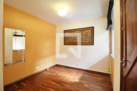 Sala de casa para alugar com 3 quartos, 123m² em Campestre, Santo André