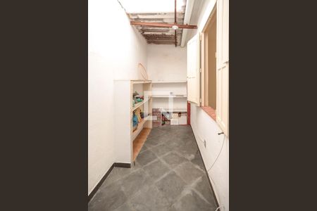 Casa à venda com 60m², 2 quartos e 1 vagaÁrea de Serviço