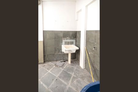 Casa à venda com 60m², 2 quartos e 1 vagaÁrea de Serviço