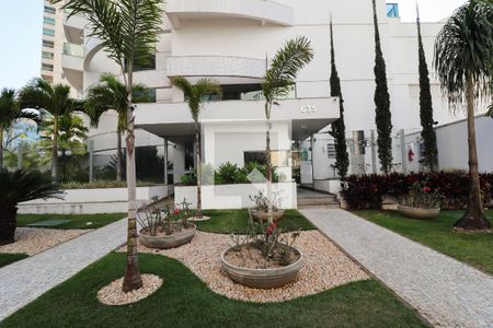 Apartamento à venda com 110m², 3 quartos e 2 vagas Apartamento à venda com 110m², 3 quartos e 2 vagasFachada