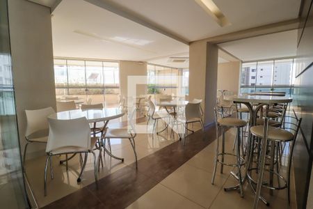 Apartamento à venda com 110m², 3 quartos e 2 vagas Apartamento à venda com 110m², 3 quartos e 2 vagasÁrea comum