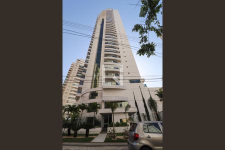 Apartamento à venda com 110m², 3 quartos e 2 vagas Apartamento à venda com 110m², 3 quartos e 2 vagasFachada