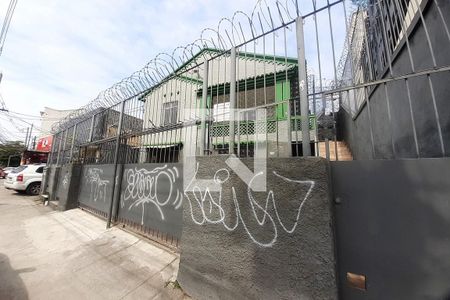 Fachada de casa para alugar com 3 quartos, 146m² em Del Castilho, Rio de Janeiro