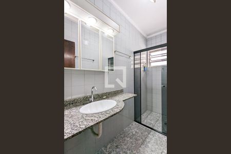 Casa para alugar com 320m², 2 quartos e 4 vagas Casa para alugar com 320m², 2 quartos e 4 vagasBanheiro