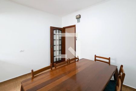 Casa para alugar com 320m², 2 quartos e 4 vagas Casa para alugar com 320m², 2 quartos e 4 vagasCozinha