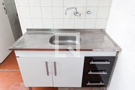 Casa para alugar com 320m², 2 quartos e 4 vagas Casa para alugar com 320m², 2 quartos e 4 vagasCozinha da edícula