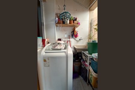 Apartamento à venda com 60m², 2 quartos e 1 vaga Apartamento à venda com 60m², 2 quartos e 1 vagaÁrea de Serviço