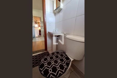 Apartamento à venda com 60m², 2 quartos e 1 vaga Apartamento à venda com 60m², 2 quartos e 1 vagaBanheiro