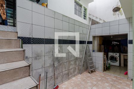 Casa à venda com 240m², 3 quartos e 4 vagasÁrea de Serviço