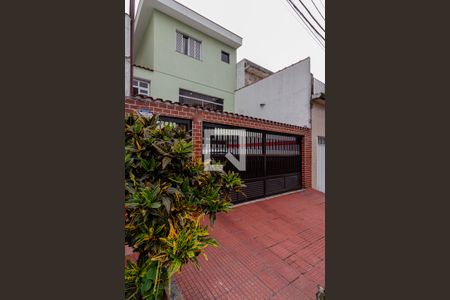 Casa à venda com 240m², 3 quartos e 4 vagasFachada