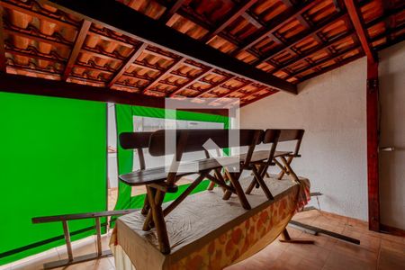 Casa à venda com 240m², 3 quartos e 4 vagasChurrasqueira