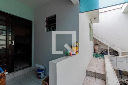 Casa à venda com 240m², 3 quartos e 4 vagasSalão