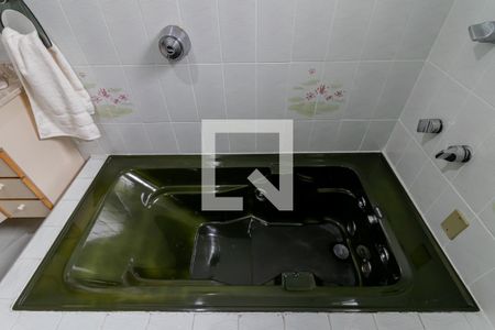 Casa à venda com 240m², 3 quartos e 4 vagasBanheiro da Suíte 3