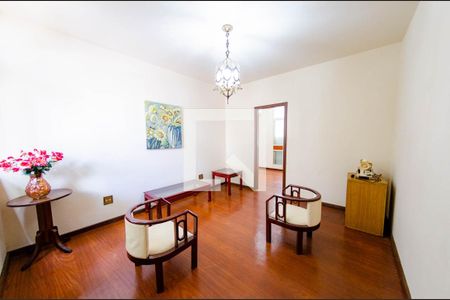 Sala de apartamento para alugar com 3 quartos, 85m² em São Pedro, Belo Horizonte