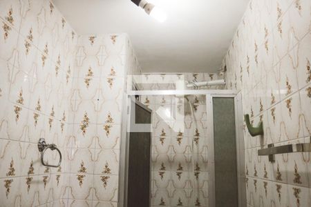 Banheiro de apartamento à venda com 2 quartos, 80m² em Chora Menino, São Paulo