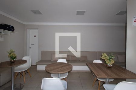 Apartamento para alugar com 43m², 2 quartos e sem vaga Apartamento para alugar com 43m², 2 quartos e sem vagaÁrea comum - Salão de festas
