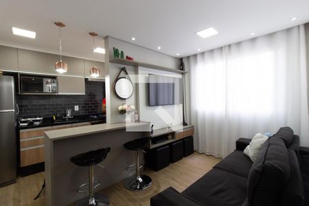Sala de apartamento para alugar com 2 quartos, 43m² em Itaquera, São Paulo