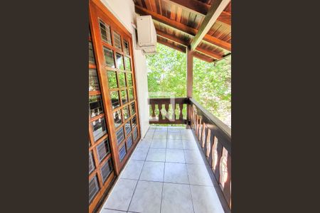 Casa à venda com 200m², 3 quartos e 1 vagaQuarto 4 - Suíte - Sacada