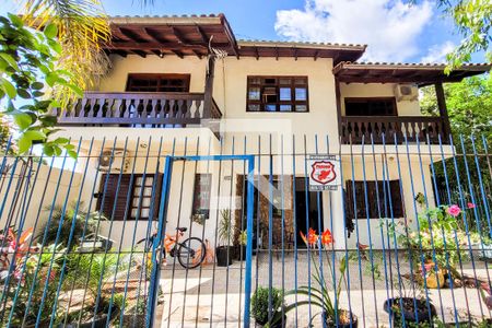 Casa à venda com 200m², 3 quartos e 1 vagaFachada