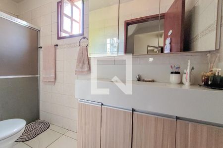 Casa à venda com 200m², 3 quartos e 1 vagaBanheiro 1