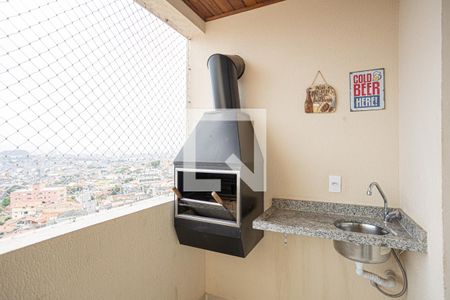 Sacada  de apartamento para alugar com 2 quartos, 50m² em Jaguaribe, Osasco