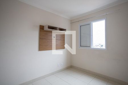 Quarto 1 de apartamento para alugar com 2 quartos, 50m² em Jaguaribe, Osasco