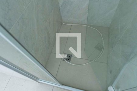 Apartamento à venda com 61m², 2 quartos e 1 vaga Apartamento à venda com 61m², 2 quartos e 1 vagaBanheiro