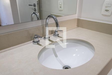 Apartamento à venda com 112m², 3 quartos e 2 vagasDetalhe do Banheiro da Suíte 1