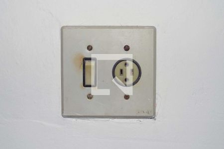 Casa à venda com 200m², 5 quartos e 2 vagas Casa à venda com 200m², 5 quartos e 2 vagasDetalhe do Quarto 5