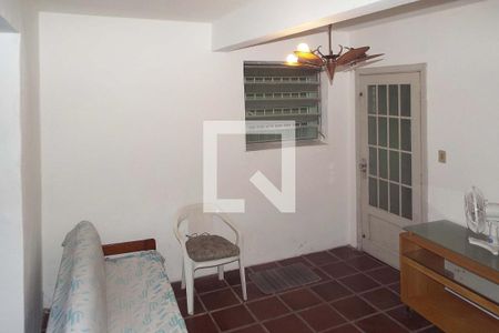 Casa à venda com 200m², 5 quartos e 2 vagas Casa à venda com 200m², 5 quartos e 2 vagasSala 3