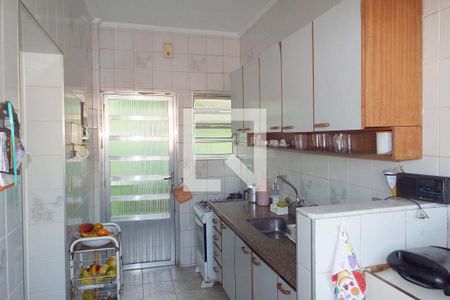 Casa à venda com 200m², 5 quartos e 2 vagas Casa à venda com 200m², 5 quartos e 2 vagasCozinha