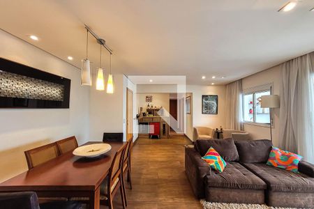 Sala de Estar/Jantar de apartamento para alugar com 3 quartos, 114m² em Vila Gumercindo, São Paulo