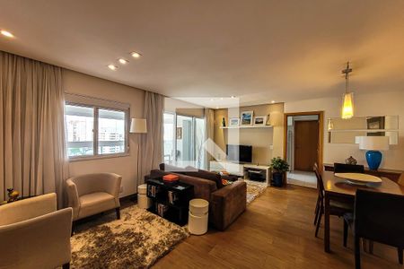 Sala de Estar/Jantar de apartamento para alugar com 3 quartos, 114m² em Vila Gumercindo, São Paulo
