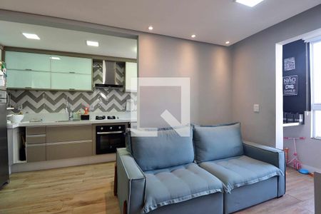 Sala de apartamento para alugar com 2 quartos, 50m² em Utinga, Santo André