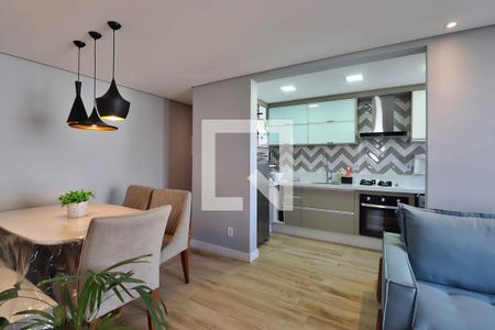 Sala de apartamento para alugar com 2 quartos, 50m² em Utinga, Santo André