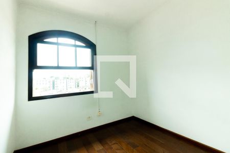 Casa à venda com 200m², 4 quartos e 2 vagasQuarto 3