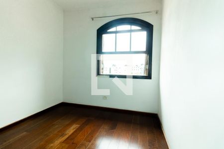 Casa à venda com 200m², 4 quartos e 2 vagasQuarto 2