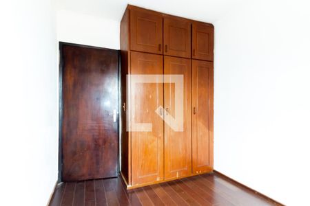 Casa à venda com 200m², 4 quartos e 2 vagasQuarto 2