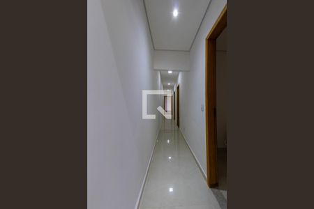 Corredor  de casa para alugar com 3 quartos, 105m² em Vila Califórnia, São Paulo