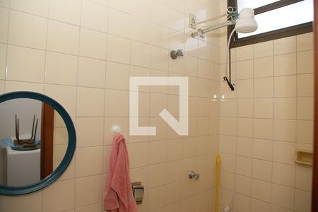 Casa à venda com 267m², 4 quartos e 2 vagasBanheiro -Área de Serviço