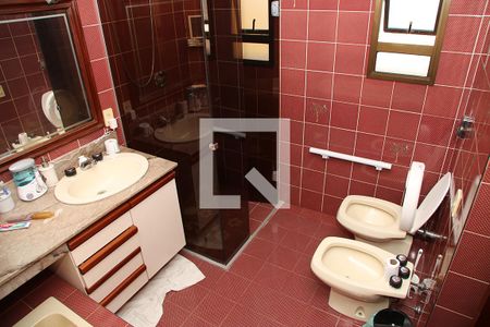 Casa à venda com 267m², 4 quartos e 2 vagasBanheiro da Suíte